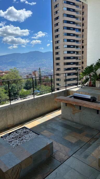 Apartamento De Lujo Con La Mejor Vista De Medellin Apartman Kültér fotó