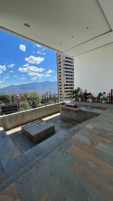 Apartamento De Lujo Con La Mejor Vista De Medellin Apartman Kültér fotó