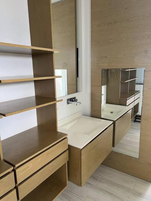 Apartamento De Lujo Con La Mejor Vista De Medellin Apartman Kültér fotó