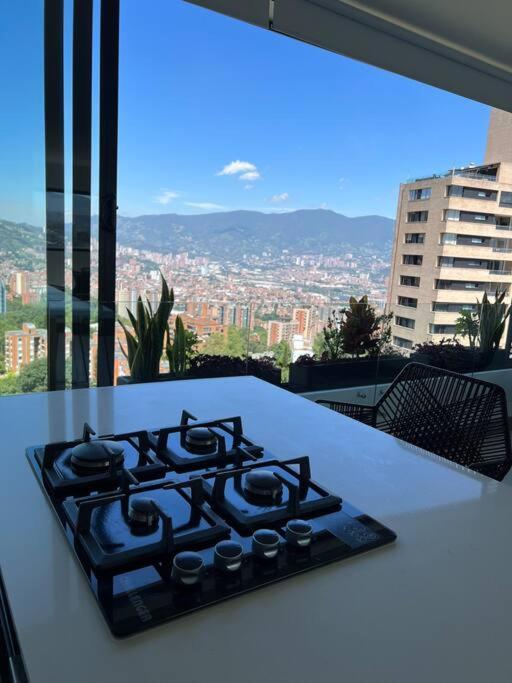 Apartamento De Lujo Con La Mejor Vista De Medellin Apartman Kültér fotó