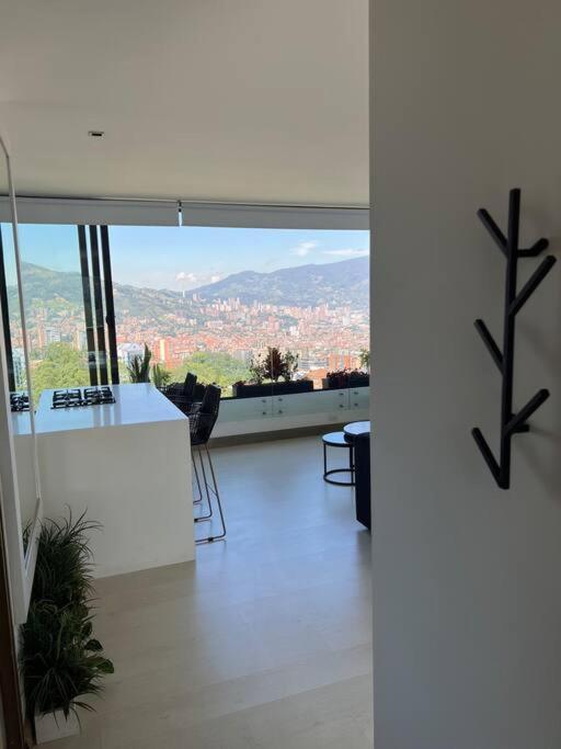 Apartamento De Lujo Con La Mejor Vista De Medellin Apartman Kültér fotó